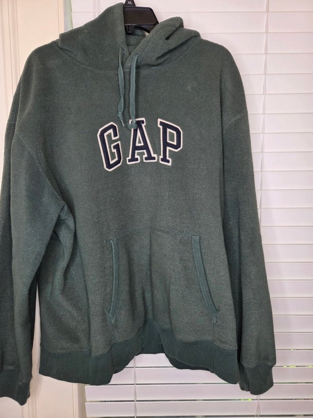 Mens Gap Green Fleece Hoodie XL Embroidered Logo Kangaroo Pocket classic preppy